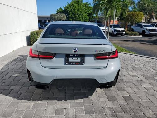 2023 BMW M340 M340i