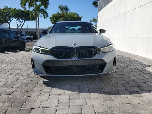 2023 BMW M340 M340i