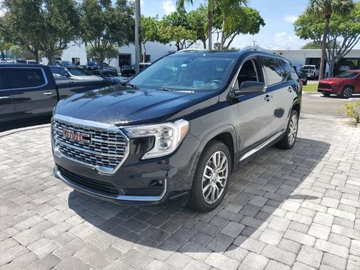 Ebony Twilight Metallic 2023 GMC Terrain Denali
