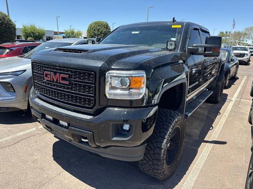 Onyx Black 2018 GMC Sierra 2500 Denali