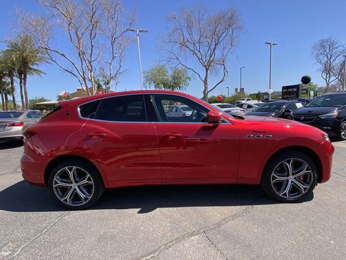 Silk 2022 Maserati Levante Modena