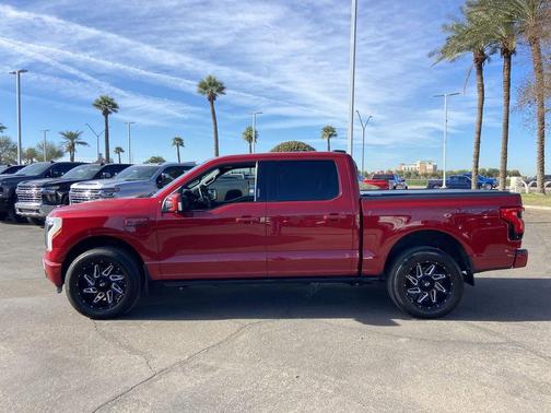 2023 Ford F-150 Lightning Platinum