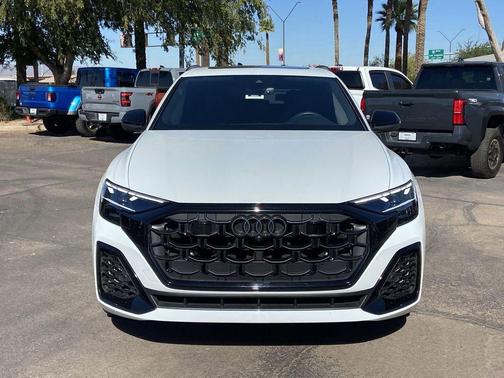 2024 Audi SQ8 4.0T Premium Plus