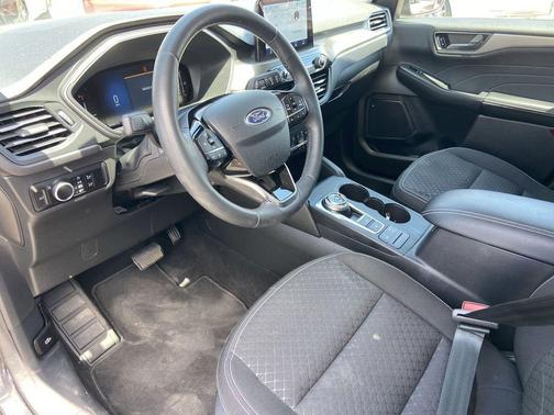 Black Metallic 2023 Ford Escape Active