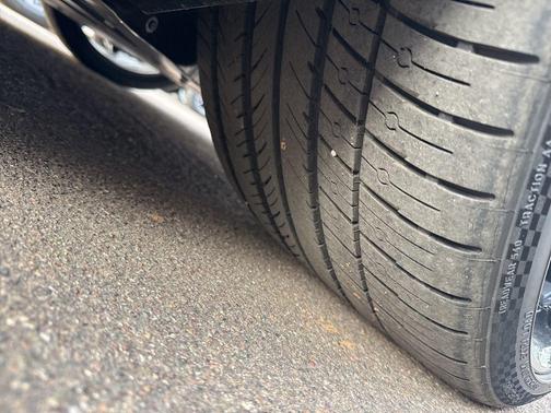 2025 Chevrolet Corvette E-Ray RWD Convertible 1LZ