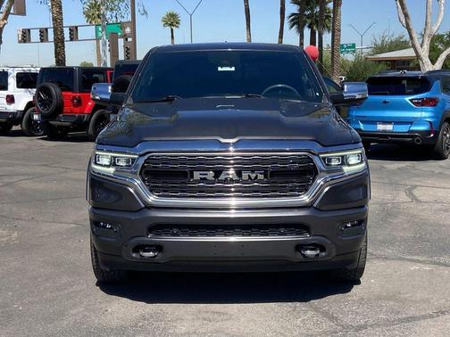 Granite Crystal Metallic Clearcoat 2020 RAM 1500 Limited