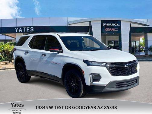 Summit White 2022 Chevrolet Traverse Premier SUV