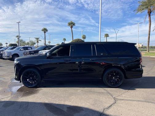 2021 Cadillac Escalade ESV Sport