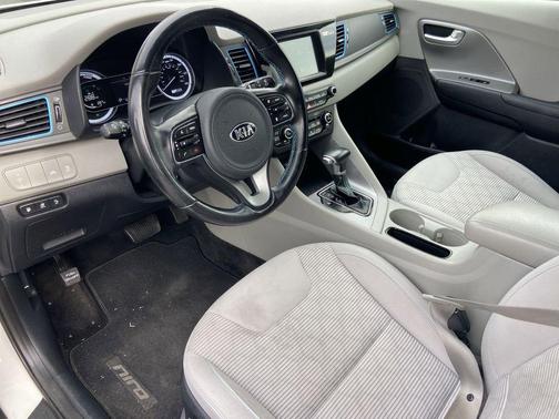 2018 Kia Niro LX