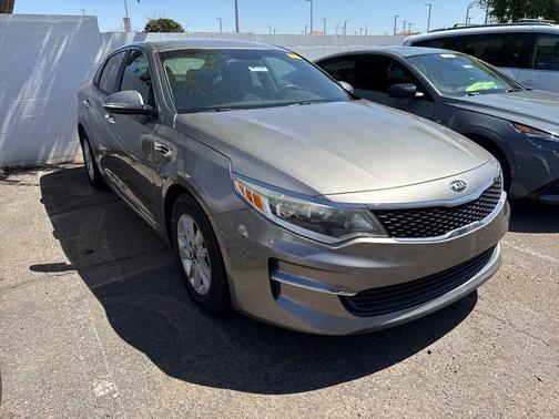 Titanium Silver 2017 Kia Optima LX