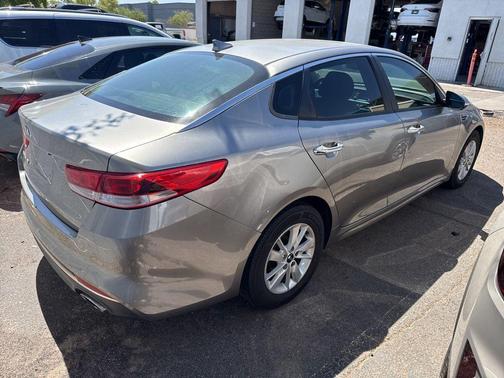 Titanium Silver 2017 Kia Optima LX