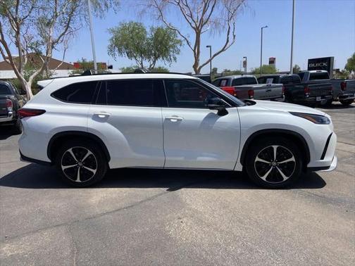 2021 Toyota Highlander XSE