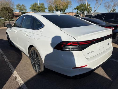 2023 Honda Accord Hybrid Touring