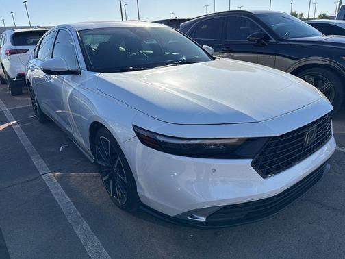 2023 Honda Accord Hybrid Touring