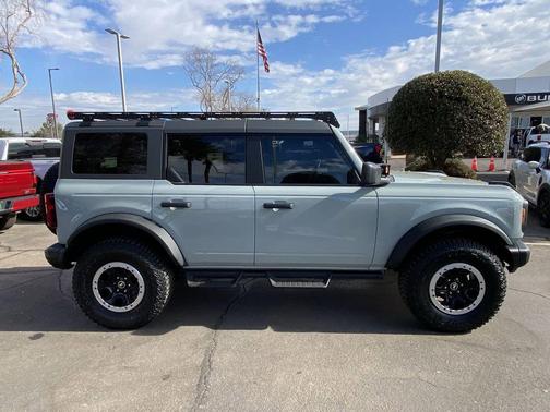 2024 Ford Bronco Black Diamond