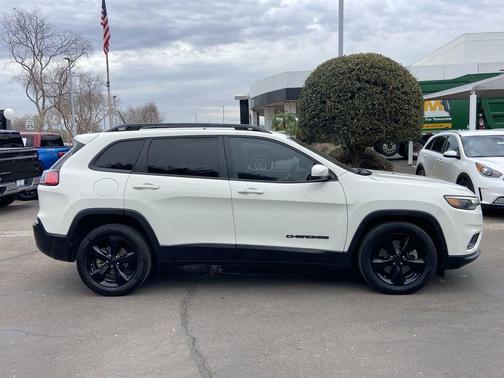 2019 Jeep Cherokee Altitude