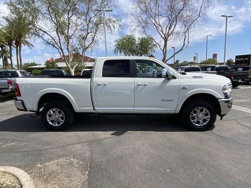 2021 RAM 2500 Laramie Crew Cab 4x4 6'4' Box