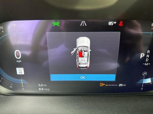 2023 Volvo XC60 B5 Plus Bright Theme