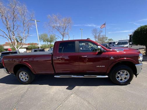 Delmonico Red Pearlcoat 2020 RAM 3500 Laramie Crew Cab 4x4 8' Box