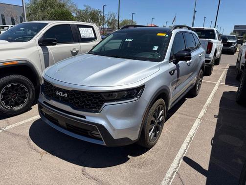 Sparkling Silver 2022 Kia Sorento SX