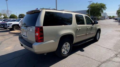 2014 Chevrolet Suburban 1500 LS