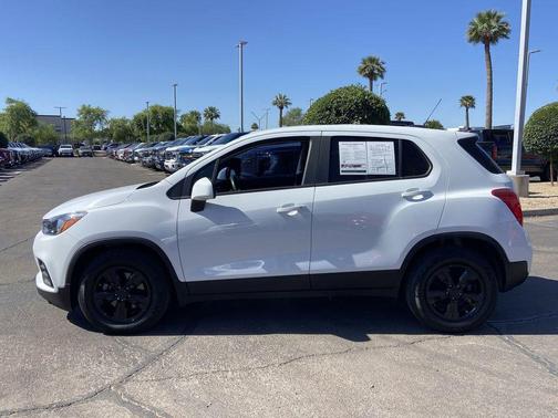 Summit White 2021 Chevrolet Trax LS