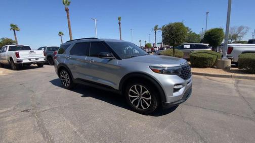 2023 Ford Explorer ST-Line