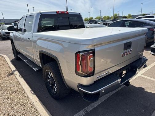 Quicksilver Metallic 2018 GMC Sierra 1500 SLT