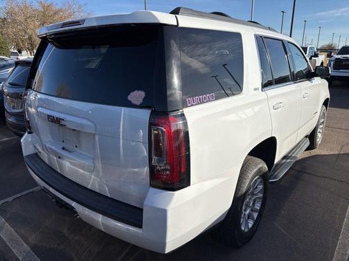2017 GMC Yukon SLT