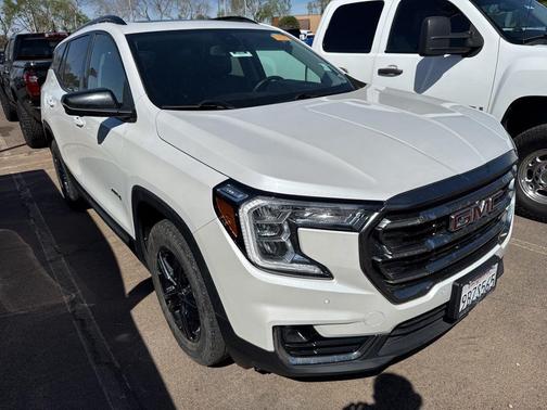 2022 GMC Terrain AWD AT4