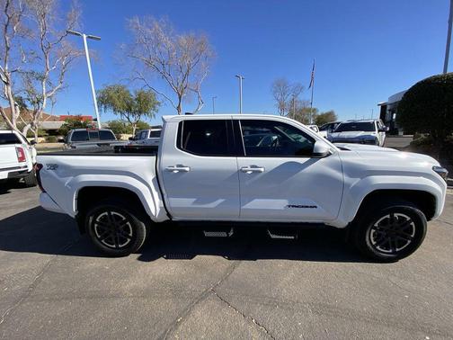 2024 Toyota Tacoma TRD Sport