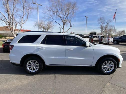 2022 Dodge Durango SXT RWD