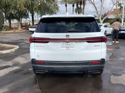 2025 Buick Enclave Preferred FWD