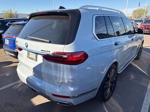 2019 BMW X7 xDrive40i