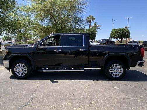 2021 GMC Sierra 2500 SLT
