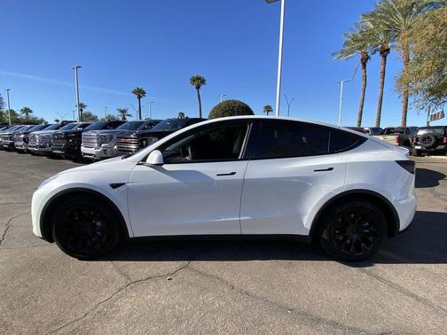 2021 Tesla Model Y Long Range Dual Motor All-Wheel Drive