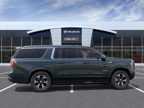 2025 GMC Yukon XL 4WD AT4 Ultimate