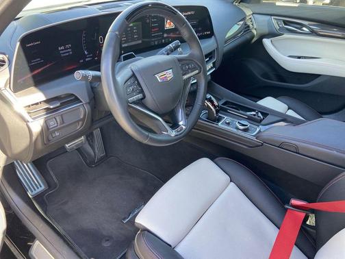 2025 Cadillac CT5-V V-Series RWD