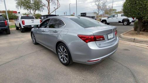 2017 Acura TLX w/Technology Package
