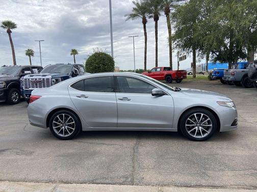 2017 Acura TLX w/Technology Package