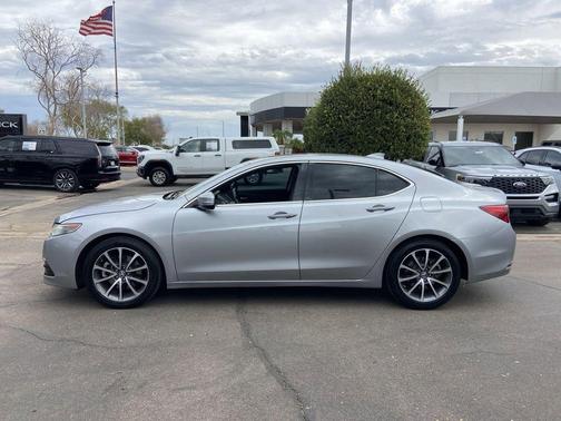 2017 Acura TLX w/Technology Package