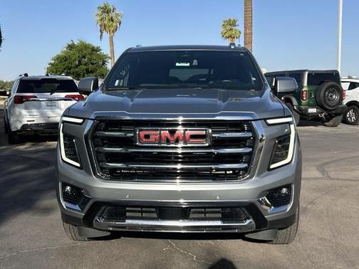 Sterling Metallic 2025 GMC Yukon XL 4WD Elevation