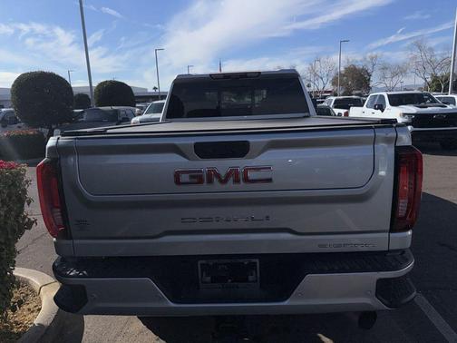 2023 GMC Sierra 2500 Denali