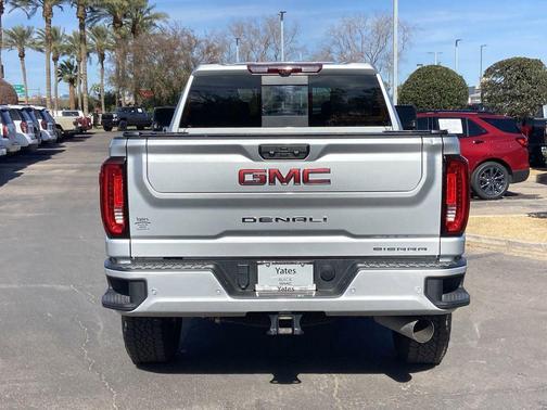 2023 GMC Sierra 2500 Denali