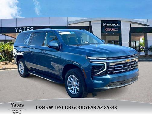 2025 Chevrolet Suburban LT