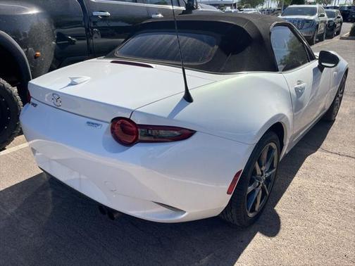 2016 Mazda MX-5 Miata Grand Touring