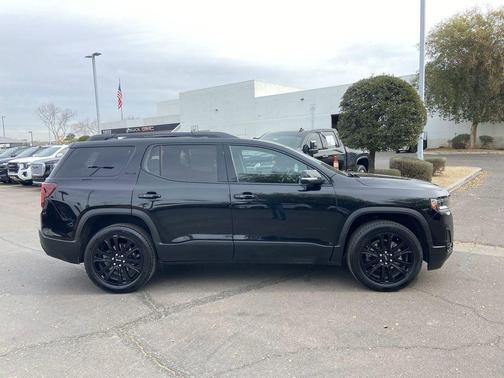 2022 GMC Acadia FWD SLE