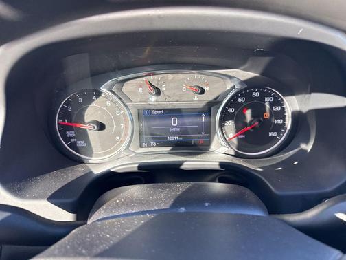 2022 GMC Acadia FWD SLE