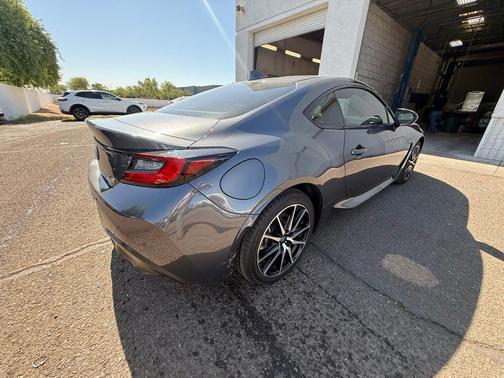 Pavement 2022 Toyota GR86 Base
