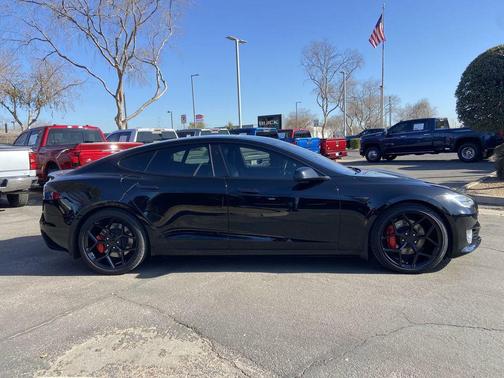 2020 Tesla Model S Long Range